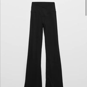 OFFLINE By Aerie Real Me High Waisted Crossover Flare Legging